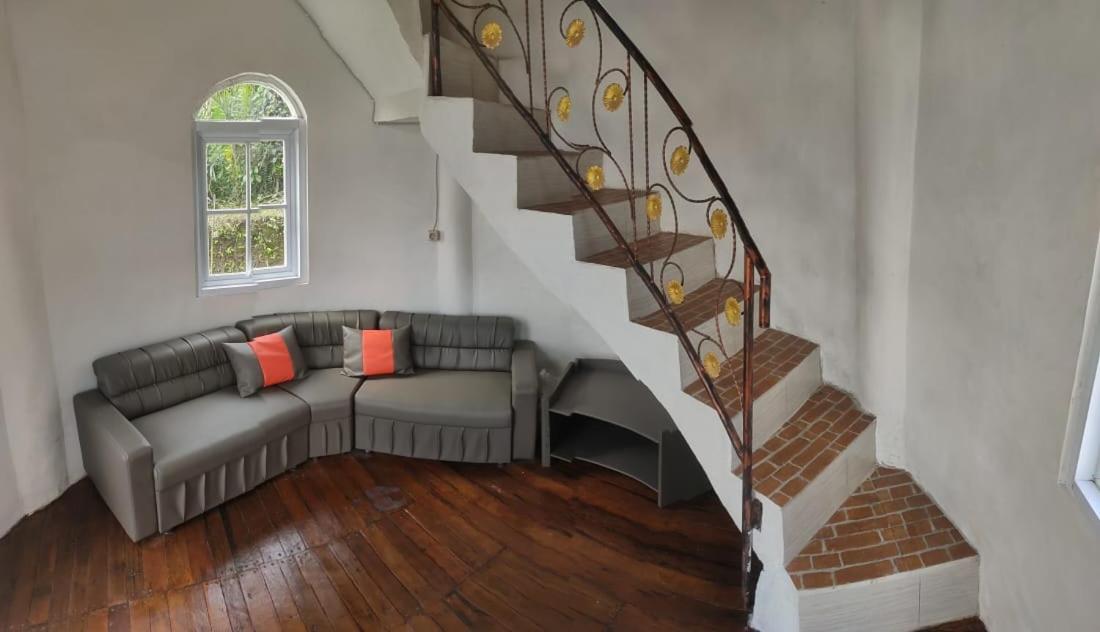 Umah Legenda Bali - Legend House Bali Apartment ตาบานัน ภายนอก รูปภาพ